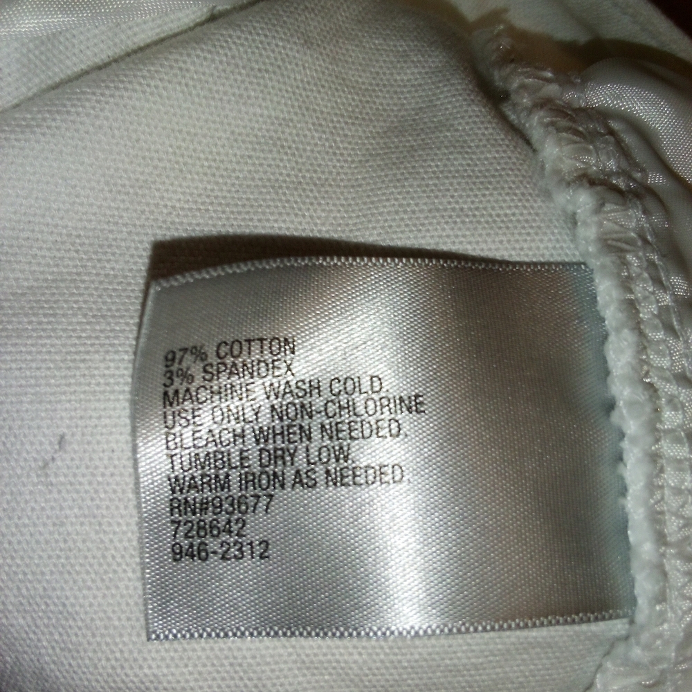 Ladies White Pants - Picture 4 of 6